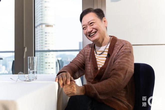家拍戏不介意被嘲五音不全：我不觉得前TVB男星自爆因一个原因拒返娘(图8)