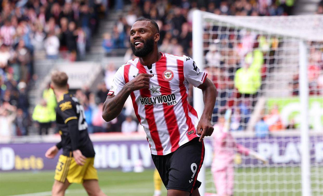 4球领跑巴西前锋距英超纪录仅差1球泪崩复出封神！前“水货”蒂亚戈1(图4)